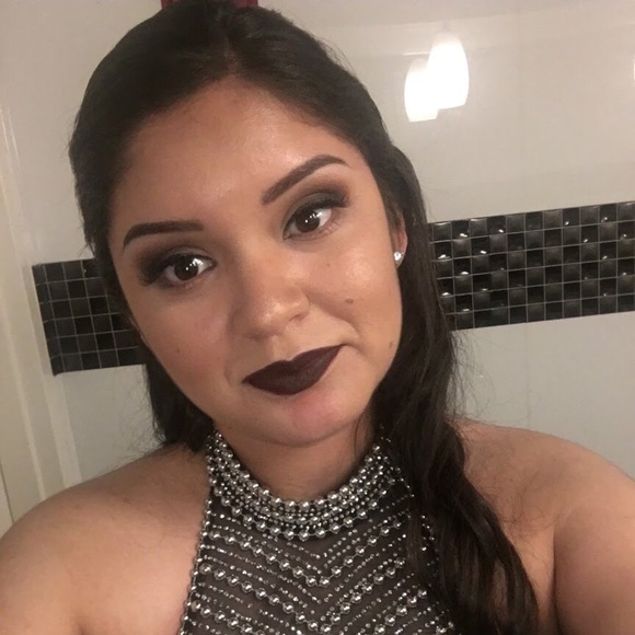 lizbethtania200
